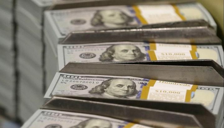 2017: La Argentina se endeudó 143 millones de dólares por día
