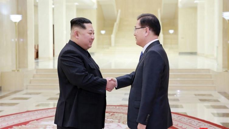 Reunión entre las dos Coreas con vistas a la histórica cumbre de sus líderes