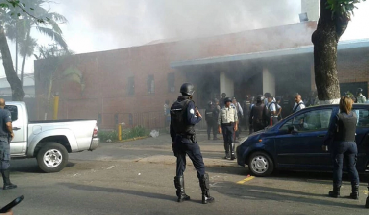 Masacre en una cárcel de Carabobo tras un motín: hay decenas de muertos