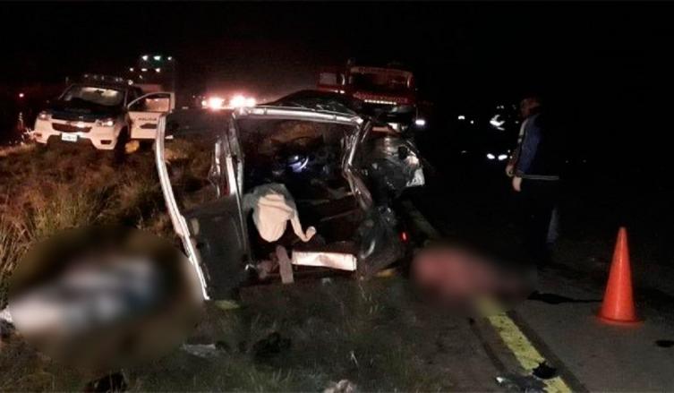 Tragedia en Entre Ríos: Seis muertos al chocar un colectivo y una camioneta