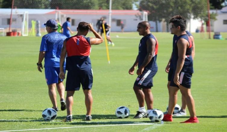 Madelón no cambia su táctica para enfrentar al equipo sanjuanino