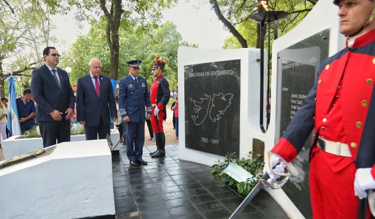 Acto en conmemoración del Día del Veterano y los Caídos en la Guerra de Malvinas 