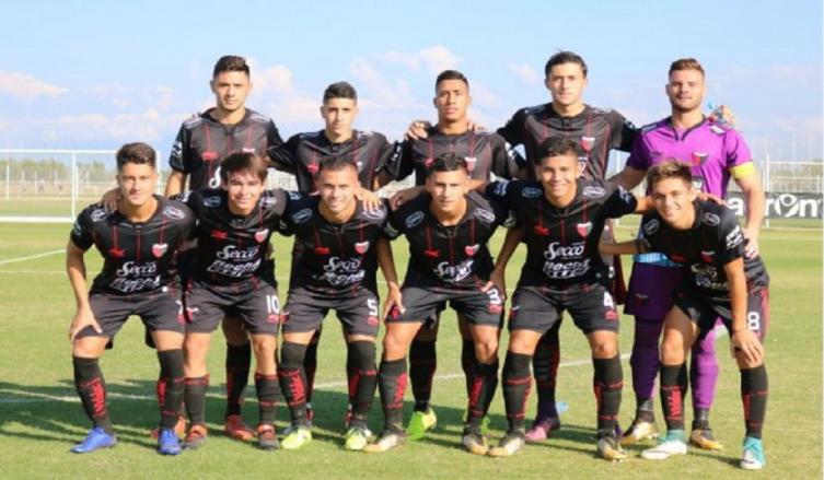 Importante empate de la Reserva de Colón ante el Tomba mendocino 