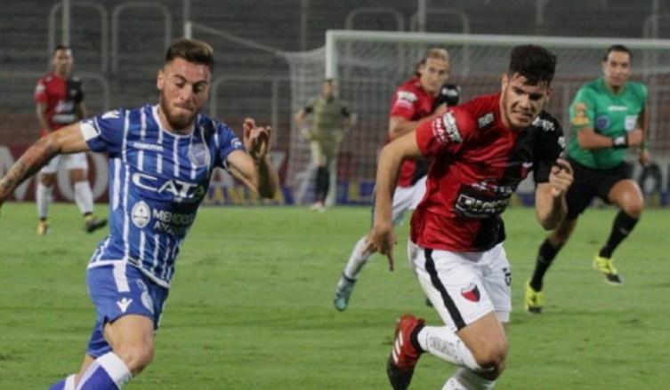Dura derrota de Colón ante el Tomba por  2 a 1