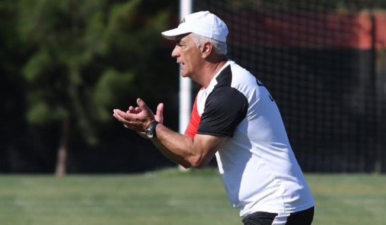 De Felippe habló de todo: lesiones, Atlético Tucumán y el club