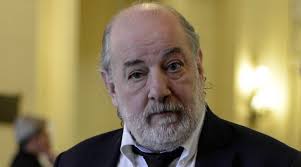 Sobreseyeron a Bonadio en la contracausa del dólar futuro