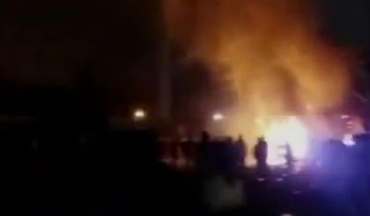 Viejas Locas: la banda no salió a tocar, hubo corridas e incendiaron equipos