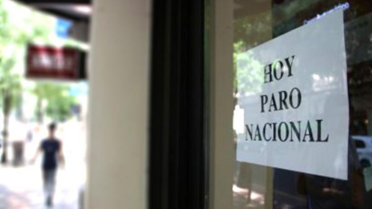 Bancarios amenazan con paro de 48 horas