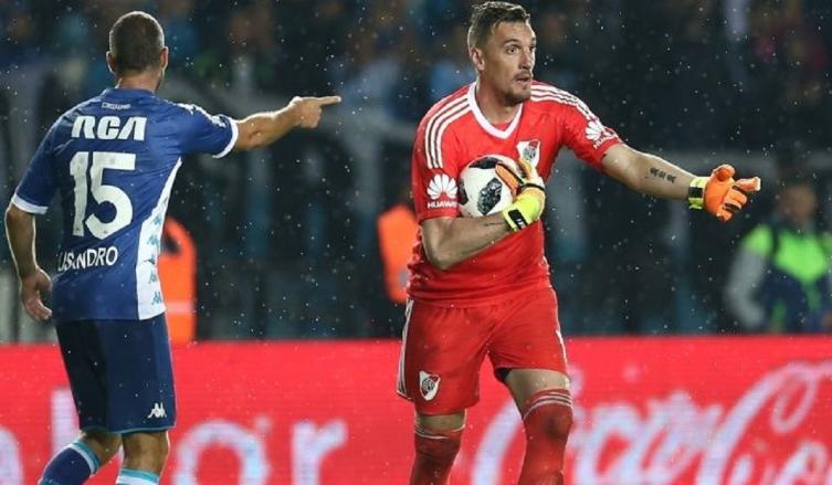 Armani, en boca de todos y en la cabeza de Sampaoli