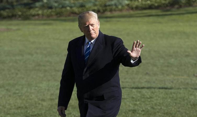 Trump amenaza con inminente ataque a Siria