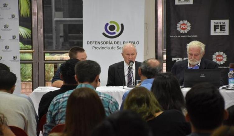 Participaron más de 250 personas de la jornada  