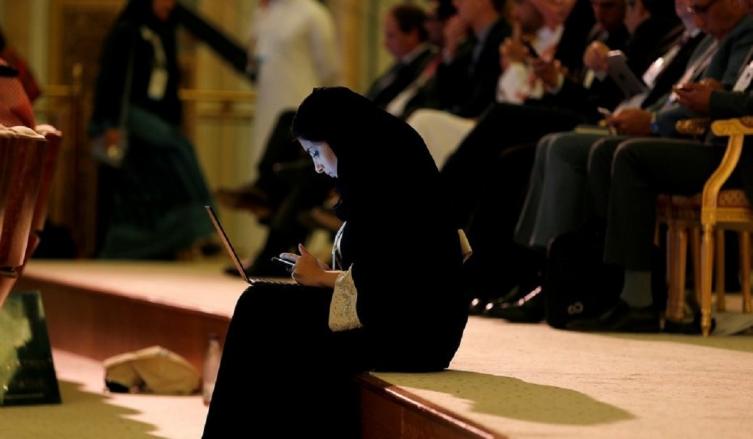 Mujer y extranjera, una periodista cuenta el desafío de trabajar en Arabia Saudita