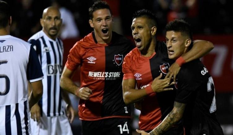 Newells jugó el mejor partido del torneo, le ganó bien a Talleres y vuelve a creer