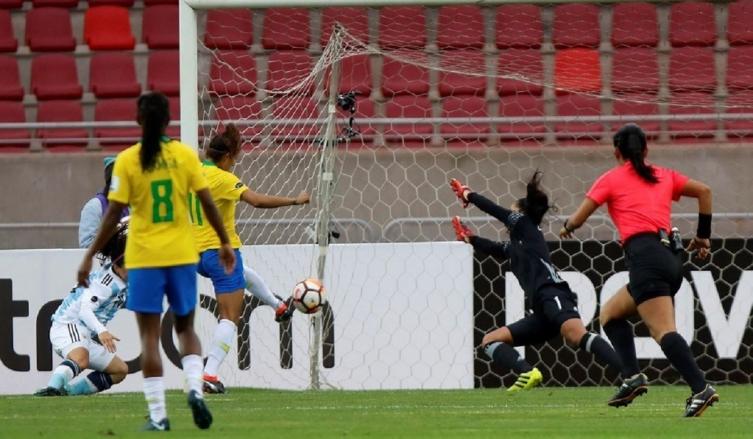 Copa Ameríca Femenina: las argentinas no pudieron hacer nada ante el poderoso Brasil