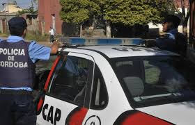 Discutió con su ex y la asesinó de dos puñaladas en Córdoba