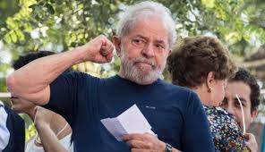 Luiz Inácio Lula da Silva cumple primer mes de cárcel