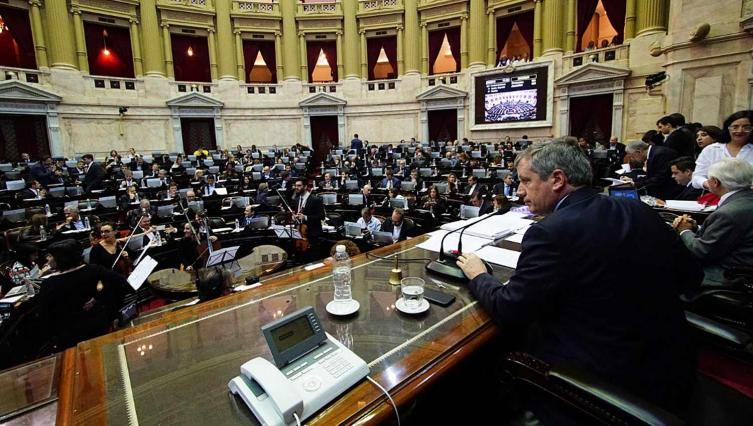 Diputados dio media sanción al proyecto que frena el tarifazo