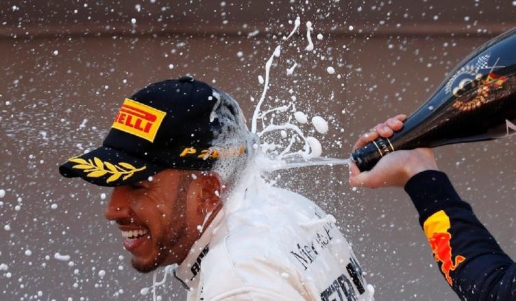 Fórmula 1: Lewis Hamilton arrasó en España y se escapa en el campeonato