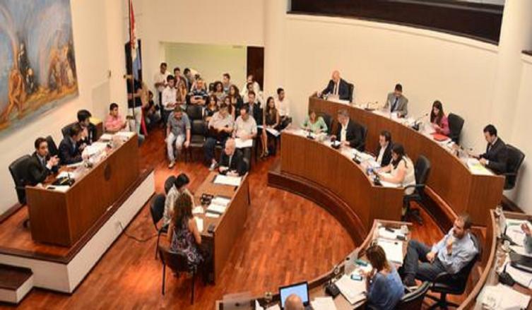 Piden informes por recorte de obra pública nacional