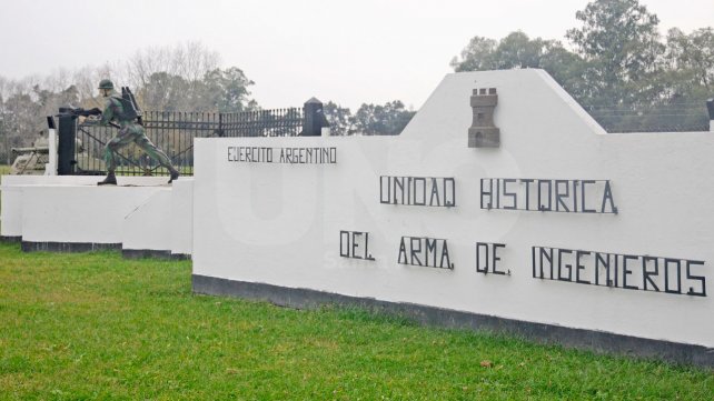 Violaron a una joven dentro del cuartel