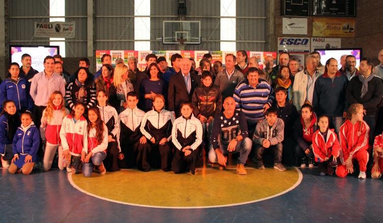 Lifschitz presentó en Santa Fe el programa Abriendo el Juego 