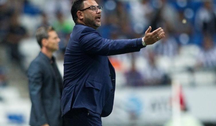 Mohamed tendrá su primera experiencia como DT en Europa