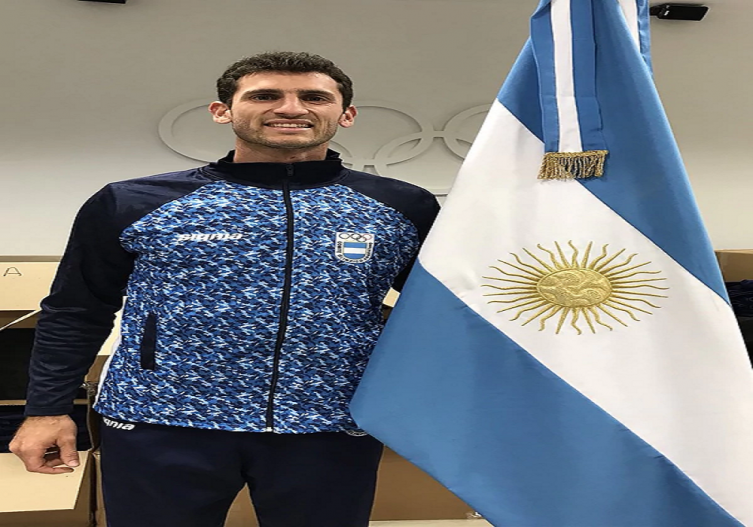 Germán Chiaraviglio: el abanderado nacional que estuvo a punto de dejar su carrera