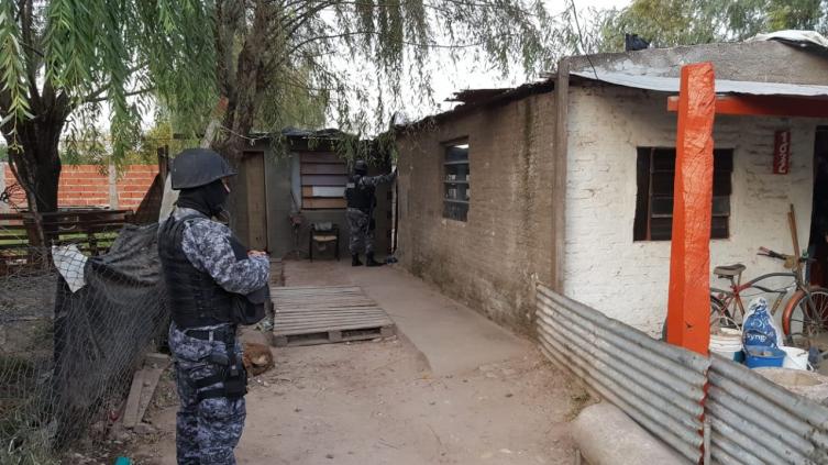 La PDI detuvo a tres personas por robos a viviendas
