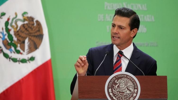 La contundente respuesta del presidente de México a Trump por el muro