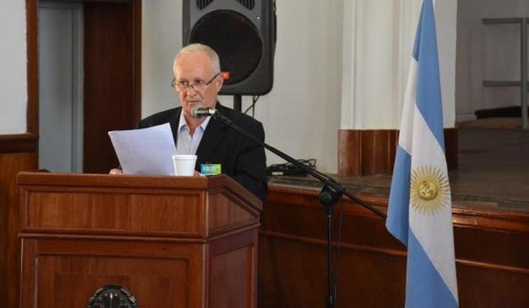 El defensor del Pueblo pidió rechazar “la violencia en todas sus modalidades” 