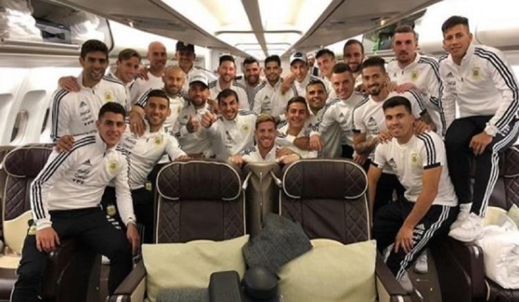 La Selección partió rumbo al sueño mundialista