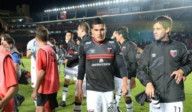 El jugador internacional que estará en la pretemporada de Colón