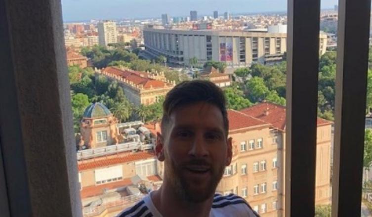 Messi llegó a Barcelona y subió una foto muy especial