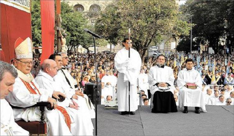 Monseñor Arancedo celebró el Corpus Christi 