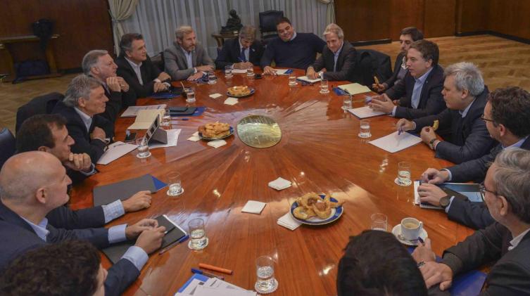 El Gobierno define el ajuste para acelerar el acuerdo con el organismo