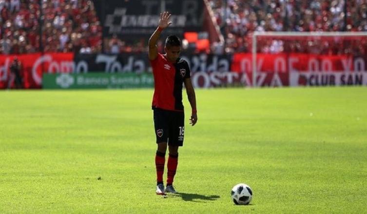 Newells va por las renovaciones que pidió De Felippe