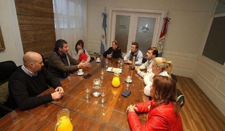 Concejales recibieron a la familia Gigliotti-Morla 