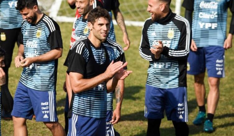 Fazio dejó la concentración argentina por el motivo más lindo de todos