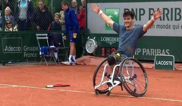 Tenis: ¡Gustavo Fernández, finalista de Roland Garros!