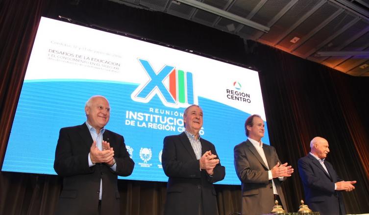 Lifschitz se reunió con los gobernadores de Córdoba y Entre Ríos  