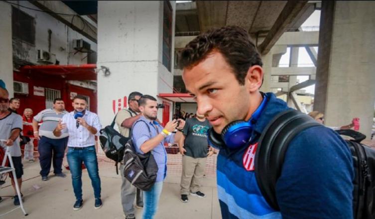Lucas Gamba está prácticamente afuera de Unión