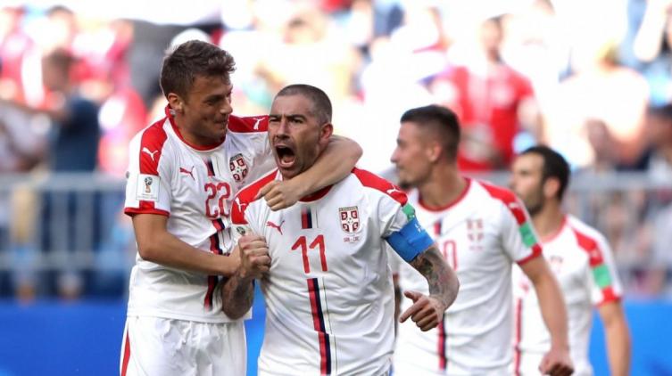 Serbia le ganó a Costa Rica en el debut de los otros rivales de Brasil