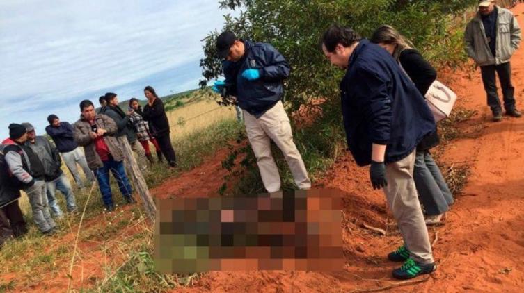 Insólito: llegó a su casa y su familia lo estaba velando