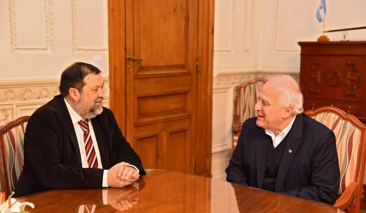 Lifschitz se reunió con el exministro de Justicia de España 