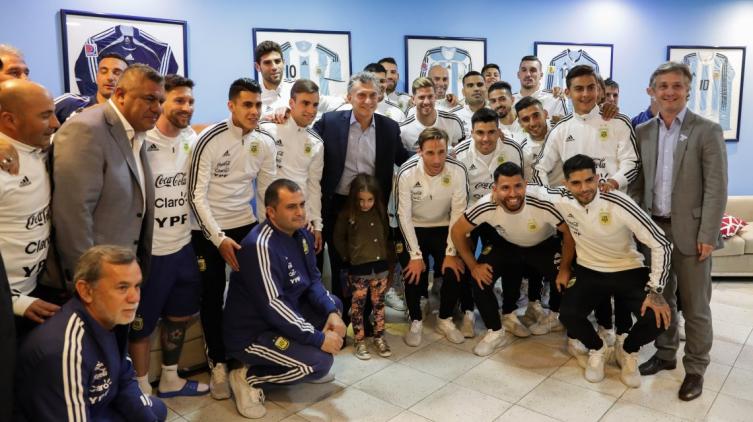 Macri se comunicó con Agüero y le mandó un mensaje a la Selección