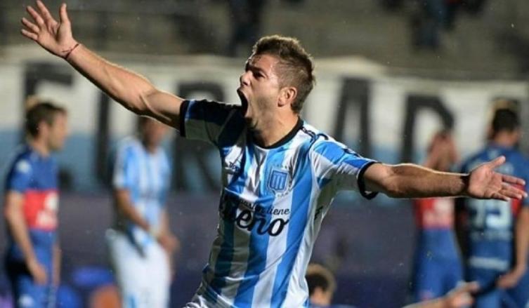 Grimi, el defensor que tiene un pie en Newells