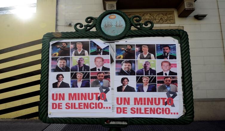 Una campaña anónima pide