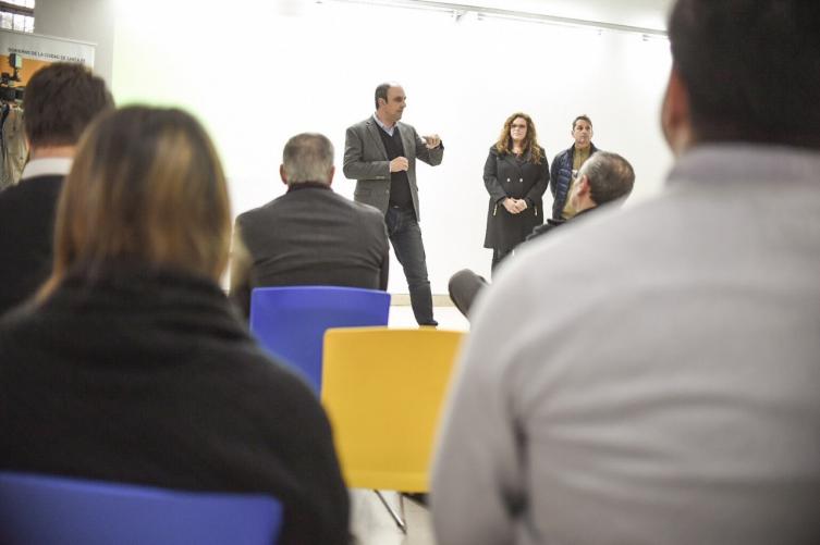 “Queremos que los trámites sean lo más simples posibles”