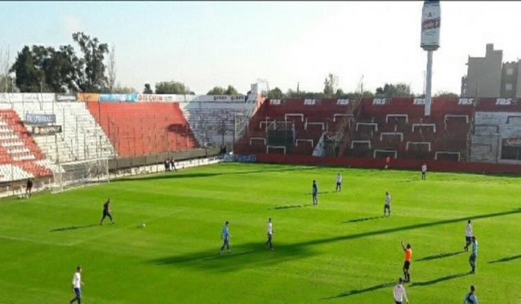 Unión perdió ante La Crema en su primer amistoso
