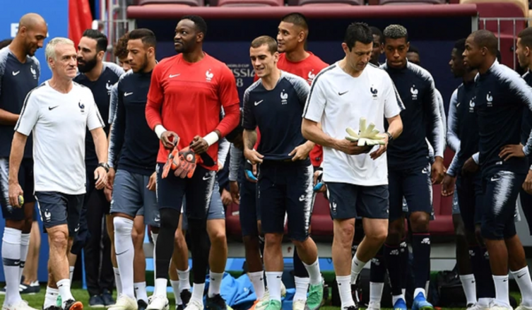 La formación de Francia ante Argentina: un esquema anti-Messi con dudas en los laterales